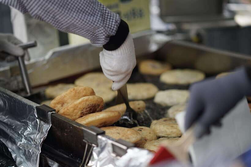 Seoul: Guided Street Food Tour at Namdaemun Market - Price and value: what $43 buys you (and what it doesn’t)