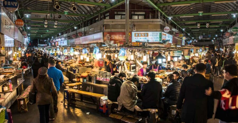 Seoul Gwangjang Market Foody Walking Tour - Meeting Point at Jongno 5(o)-ga Station Exit 8