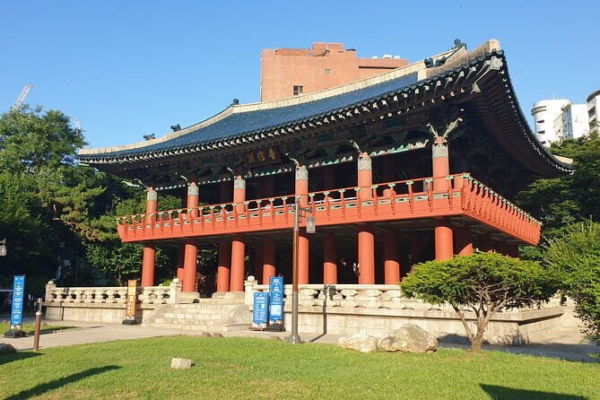 Seoul History Walking Tour - Starting at Bosingak Bell Pavilion (Jong-ro): why Seoul rings 28 and 33 times