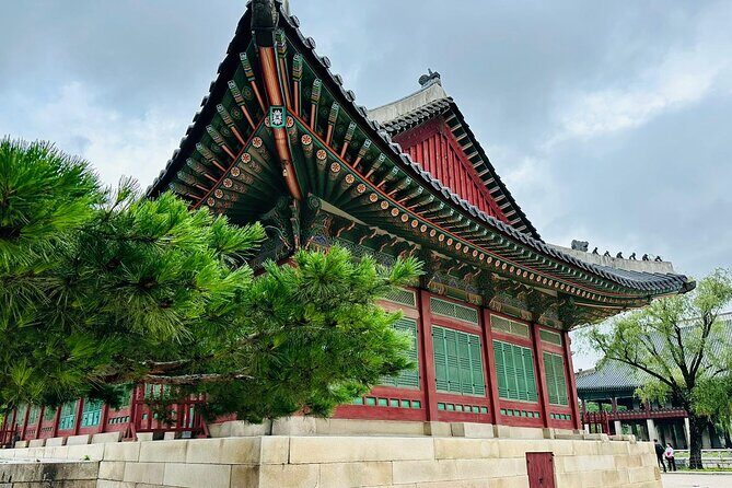 Seoul Private Tour with hidden gem of Seoul - N Seoul Tower: 360-degree city views to end your day