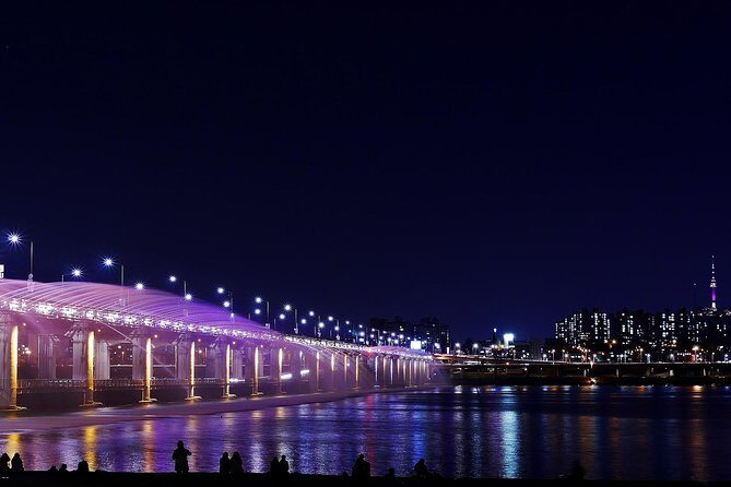 Seoul Private Walking Tour with a Local - Meeting on Sejongno: Why This Start Point Helps