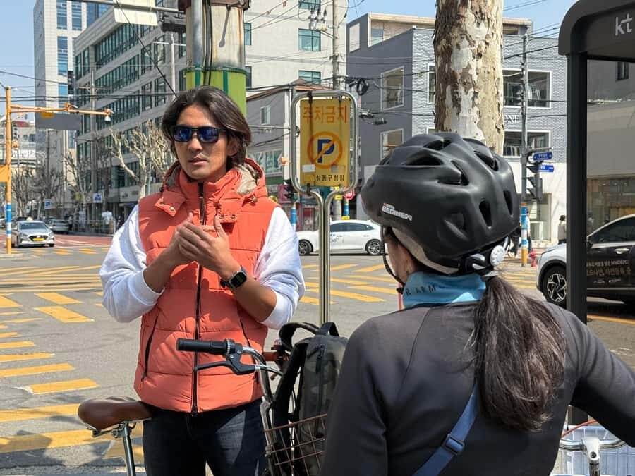 Seoul: Urban Nature Bike Tour along Han River - How the bikes and group size change the whole experience