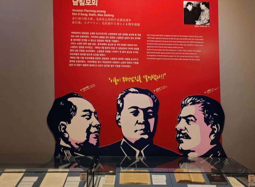 Seoul: War Memorial of Korea Private Guided Museum Tour - Price and value for a private group up to 5