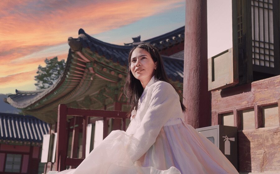 Seoul : Your Personal Photographer in Gyeongbokung - Meeting at Gyeongbokgung Station, Line 3 Exit 4