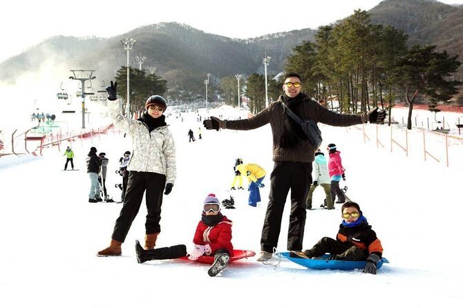 Ski Tour to Jisan Ski Resort from Seoul - A 9-hour Jisan or Yangji winter day trip from Seoul