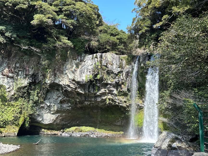 Southern Jeju Healing UNESCO Small Group Day Tour - Why This Southern Jeju Day Feels Like a Reset