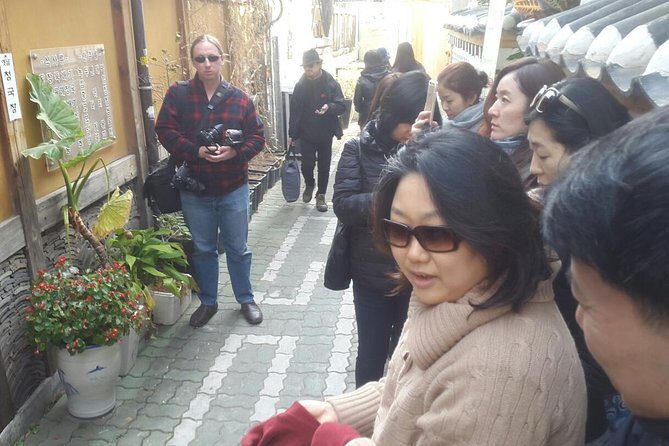 Traditional Gourmet - Yun Bo-seon Birthplace: A Rare, Large Hanok Mansion