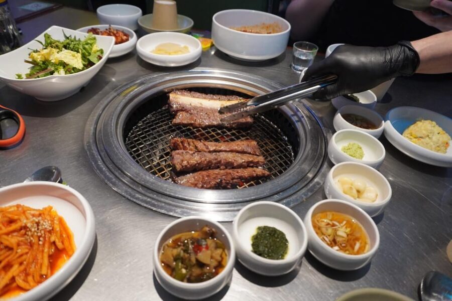 Unique Native Experience : Han River Picnic, Board game, BBQ - A 3-hour Seoul hangout on the Han River